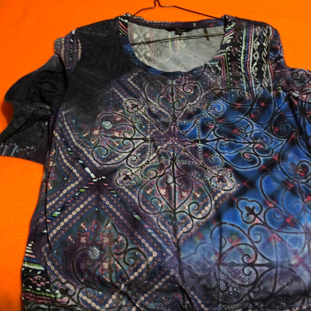 Long sleeve shirt